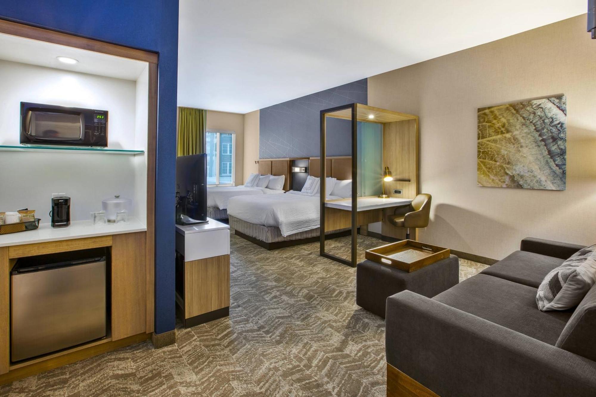 Springhill Suites By Marriott Pittsburgh Butler/Centre City Exterior photo